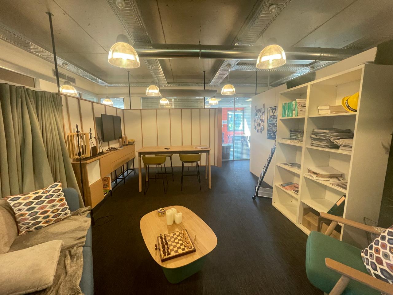 Bureau Saint-Grégoire 450m² Vente bureau Saint-Grégoire Ille-et-Vilaine OVBUR2531768 3